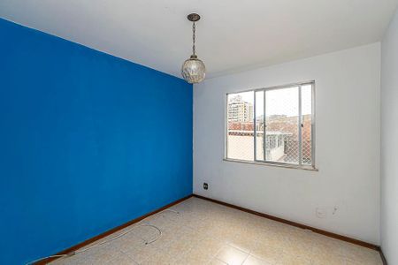 Apartamento para alugar com 63m², 2 quartos e 1 vagaSala