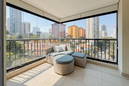 Apartamento à venda com 247m², 4 quartos e 4 vagas