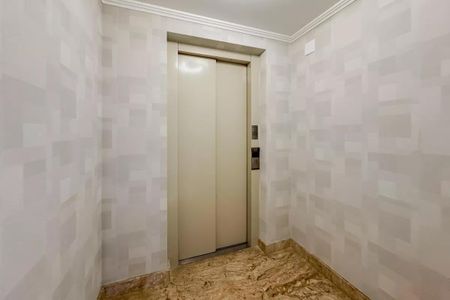 Apartamento à venda com 247m², 4 quartos e 4 vagas