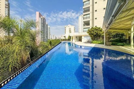 Apartamento à venda com 247m², 4 quartos e 4 vagas