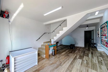 Sala de casa à venda com 2 quartos, 69m² em Vila Bertioga, São Paulo