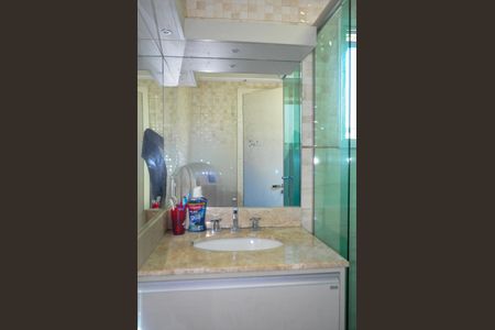 Apartamento à venda com 87m², 3 quartos e 2 vagasBanheiro da Suíte