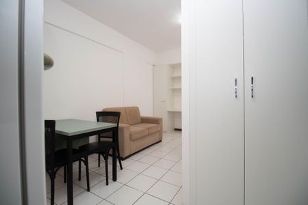 Studio para alugar com 26m², 1 quarto e 1 vagaCozinha e Área de Serviço