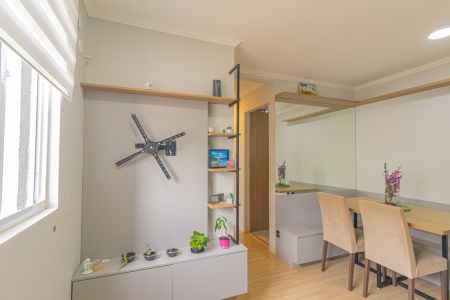 Sala de apartamento à venda com 2 quartos, 44m² em Centro, Canoas