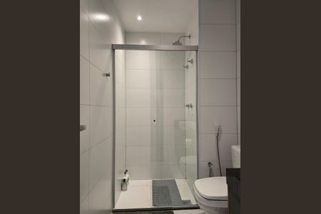 Studio para alugar com 29m², 1 quarto e sem vaga Studio para alugar com 29m², 1 quarto e sem vagaBanheiro Social