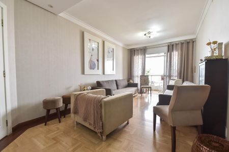 Apartamento à venda com 136m², 4 quartos e 2 vagas Apartamento à venda com 136m², 4 quartos e 2 vagasSala