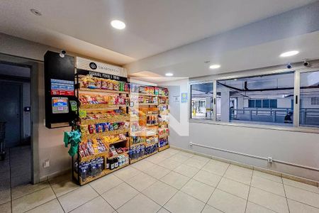 Apartamento à venda com 136m², 4 quartos e 2 vagas Apartamento à venda com 136m², 4 quartos e 2 vagasMercadinho