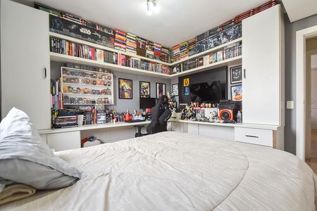 Apartamento à venda com 136m², 4 quartos e 2 vagas Apartamento à venda com 136m², 4 quartos e 2 vagasQuarto 3