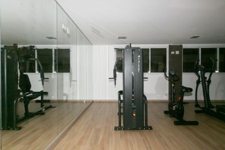 Apartamento à venda com 63m², 2 quartos e 2 vagas Apartamento à venda com 63m², 2 quartos e 2 vagasÁrea comum - Academia