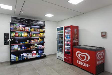 Apartamento à venda com 63m², 2 quartos e 2 vagas Apartamento à venda com 63m², 2 quartos e 2 vagasÁrea comum - Mercadinho