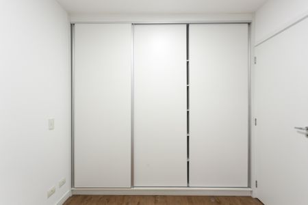 Apartamento à venda com 63m², 2 quartos e 2 vagas Apartamento à venda com 63m², 2 quartos e 2 vagasSuíte