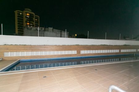 Apartamento à venda com 63m², 2 quartos e 2 vagas Apartamento à venda com 63m², 2 quartos e 2 vagasÁrea comum - Piscina