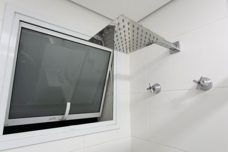 Apartamento à venda com 63m², 2 quartos e 2 vagas Apartamento à venda com 63m², 2 quartos e 2 vagasBanheiro da Suíte - Chuveiro