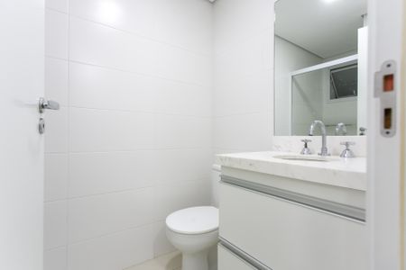 Apartamento à venda com 63m², 2 quartos e 2 vagas Apartamento à venda com 63m², 2 quartos e 2 vagasBanheiro Social