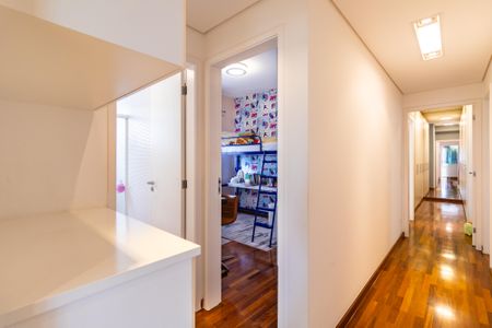 Apartamento à venda com 184m², 3 quartos e 3 vagas