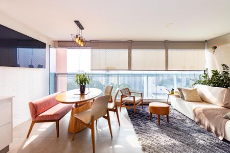 Apartamento à venda com 184m², 3 quartos e 3 vagas