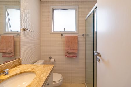 Apartamento à venda com 184m², 3 quartos e 3 vagas