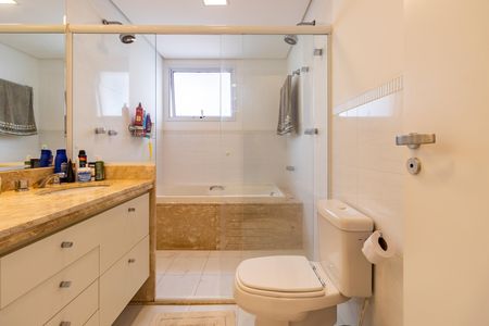 Apartamento à venda com 184m², 3 quartos e 3 vagas