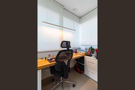 Apartamento à venda com 184m², 3 quartos e 3 vagas