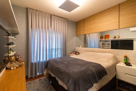 Apartamento à venda com 184m², 3 quartos e 3 vagas