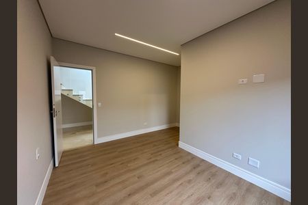 Casa de condomínio à venda com 323m², 4 quartos e 6 vagas Casa de condomínio à venda com 323m², 4 quartos e 6 vagasSuíte 2