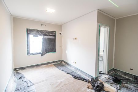 Casa de condomínio à venda com 323m², 4 quartos e 6 vagasSuíte 2
