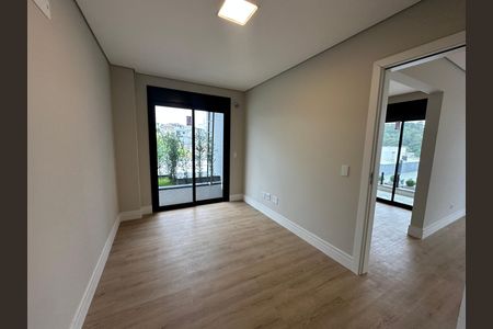 Casa de condomínio à venda com 323m², 4 quartos e 6 vagas Casa de condomínio à venda com 323m², 4 quartos e 6 vagasSuíte 1