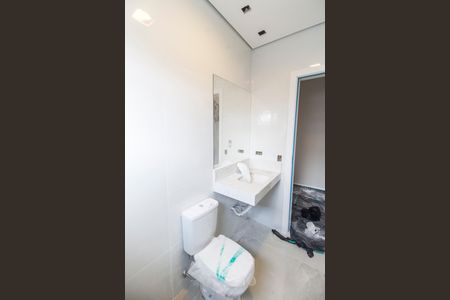 Casa de condomínio à venda com 323m², 4 quartos e 6 vagasBanheiro da Suíte