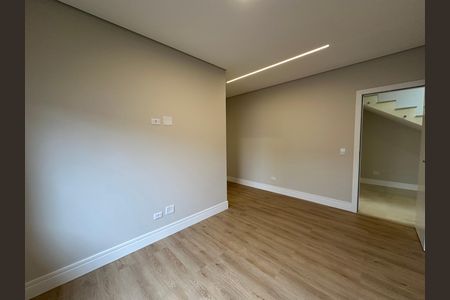 Casa de condomínio à venda com 323m², 4 quartos e 6 vagas Casa de condomínio à venda com 323m², 4 quartos e 6 vagasSuíte 3