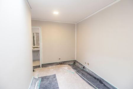 Casa de condomínio à venda com 323m², 4 quartos e 6 vagasSuíte 1