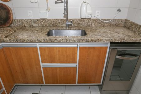 Apartamento à venda com 101m², 2 quartos e 2 vagasCozinha