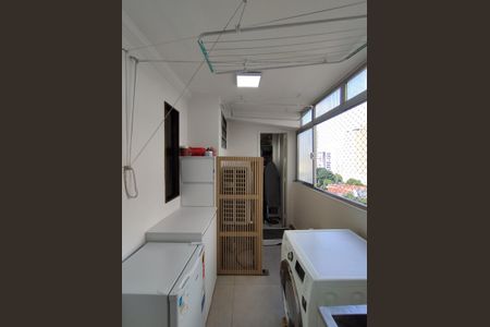 Apartamento para alugar com 112m², 2 quartos e 1 vagaÁrea de Serviço