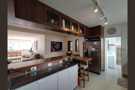 Apartamento para alugar com 112m², 2 quartos e 1 vagaCozinha - Armários