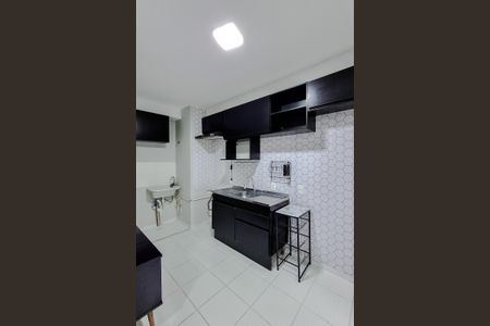 Apartamento para alugar com 35m², 2 quartos e sem vaga Apartamento para alugar com 35m², 2 quartos e sem vagaCozinha e Área de Serviço