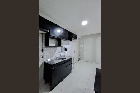 Apartamento para alugar com 35m², 2 quartos e sem vaga Apartamento para alugar com 35m², 2 quartos e sem vagaCozinha e Área de Serviço