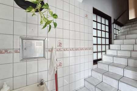 Casa para alugar com 442m², 3 quartos e 2 vagasCorredor