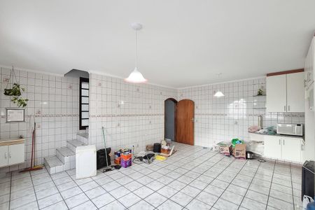 Casa para alugar com 442m², 3 quartos e 2 vagasCozinha