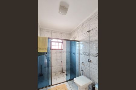 Casa para alugar com 442m², 3 quartos e 2 vagasBanheiro da Suíte