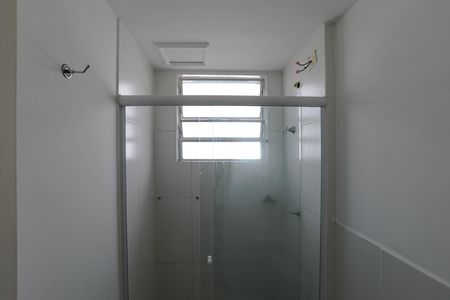 Apartamento para alugar com 55m², 2 quartos e 1 vaga Apartamento para alugar com 55m², 2 quartos e 1 vagaBanheiro