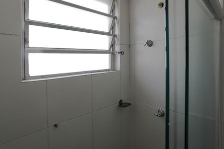 Apartamento para alugar com 55m², 2 quartos e 1 vaga Apartamento para alugar com 55m², 2 quartos e 1 vagaBanheiro