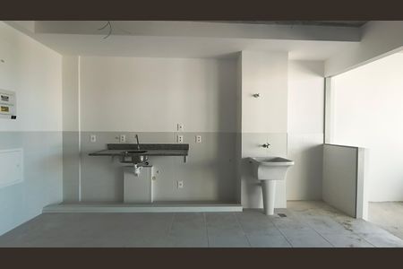 Apartamento à venda com 103m², 3 quartos e 2 vagas Apartamento à venda com 103m², 3 quartos e 2 vagasCozinha e Área de Serviço