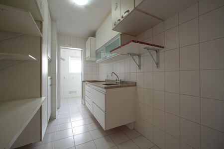 Apartamento à venda com 90m², 3 quartos e 2 vagasCozinha