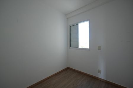 Apartamento à venda com 90m², 3 quartos e 2 vagasQuarto 2
