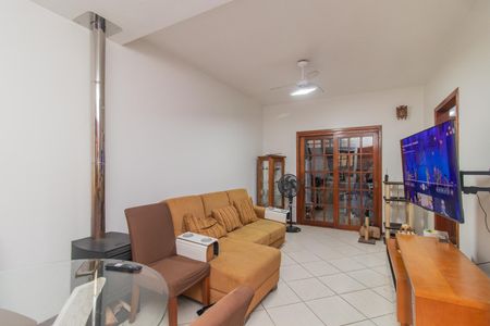 Sala de casa de condomínio à venda com 4 quartos, 164m² em Serraria, Porto Alegre