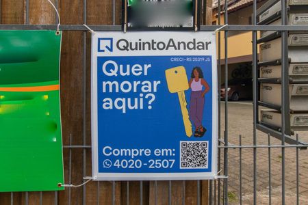Casa de condomínio à venda com 164m², 4 quartos e 2 vagasPlaca