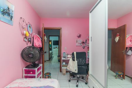 Casa de condomínio à venda com 164m², 4 quartos e 2 vagasQuarto 2
