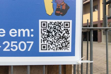 Casa de condomínio à venda com 164m², 4 quartos e 2 vagasPlaca