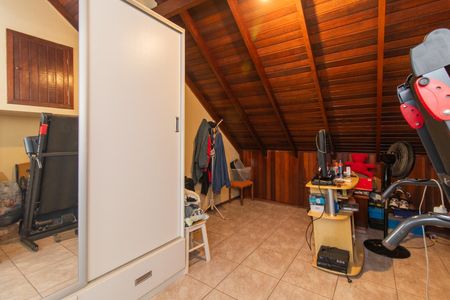 Casa de condomínio à venda com 164m², 4 quartos e 2 vagasQuarto 4