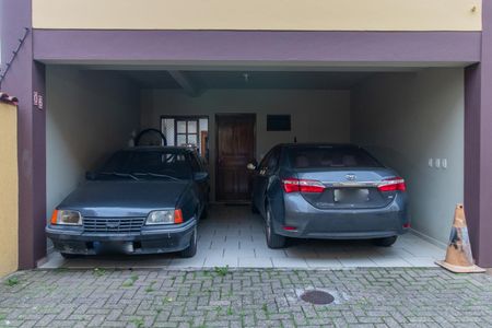 Casa de condomínio à venda com 164m², 4 quartos e 2 vagasGaragem