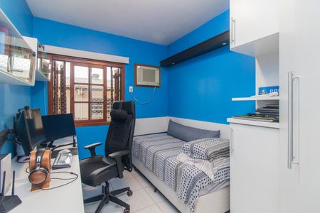 Casa de condomínio à venda com 164m², 4 quartos e 2 vagasQuarto 3